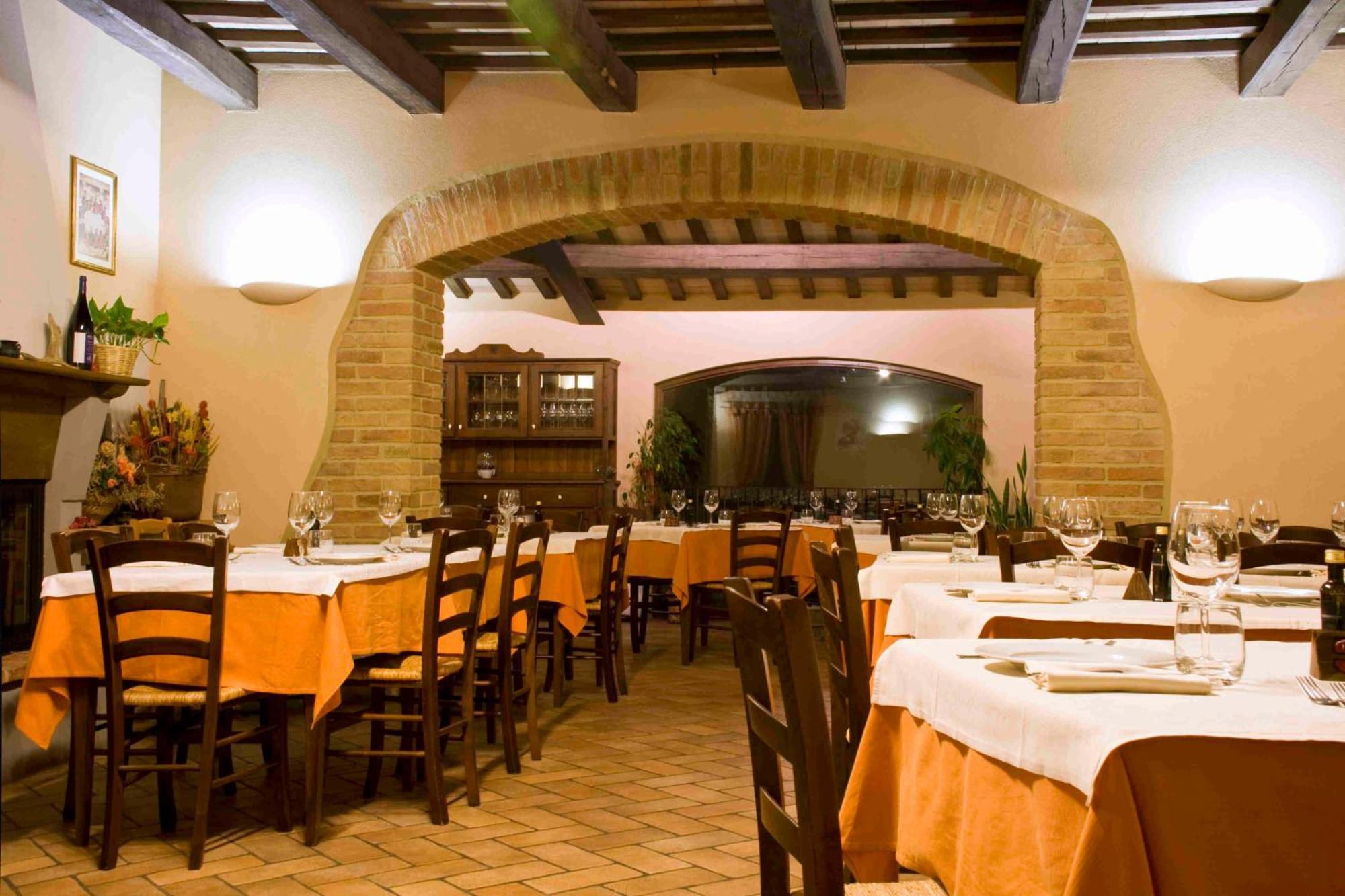 Cadabo Séjour à la ferme Montecarotto